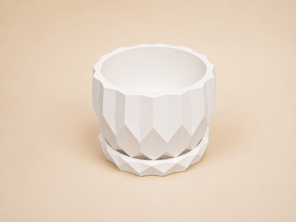 Handgemachter Blumentopf mit Untersetzer aus Gips - Dekoration - Geschenkidee - Wohndekor