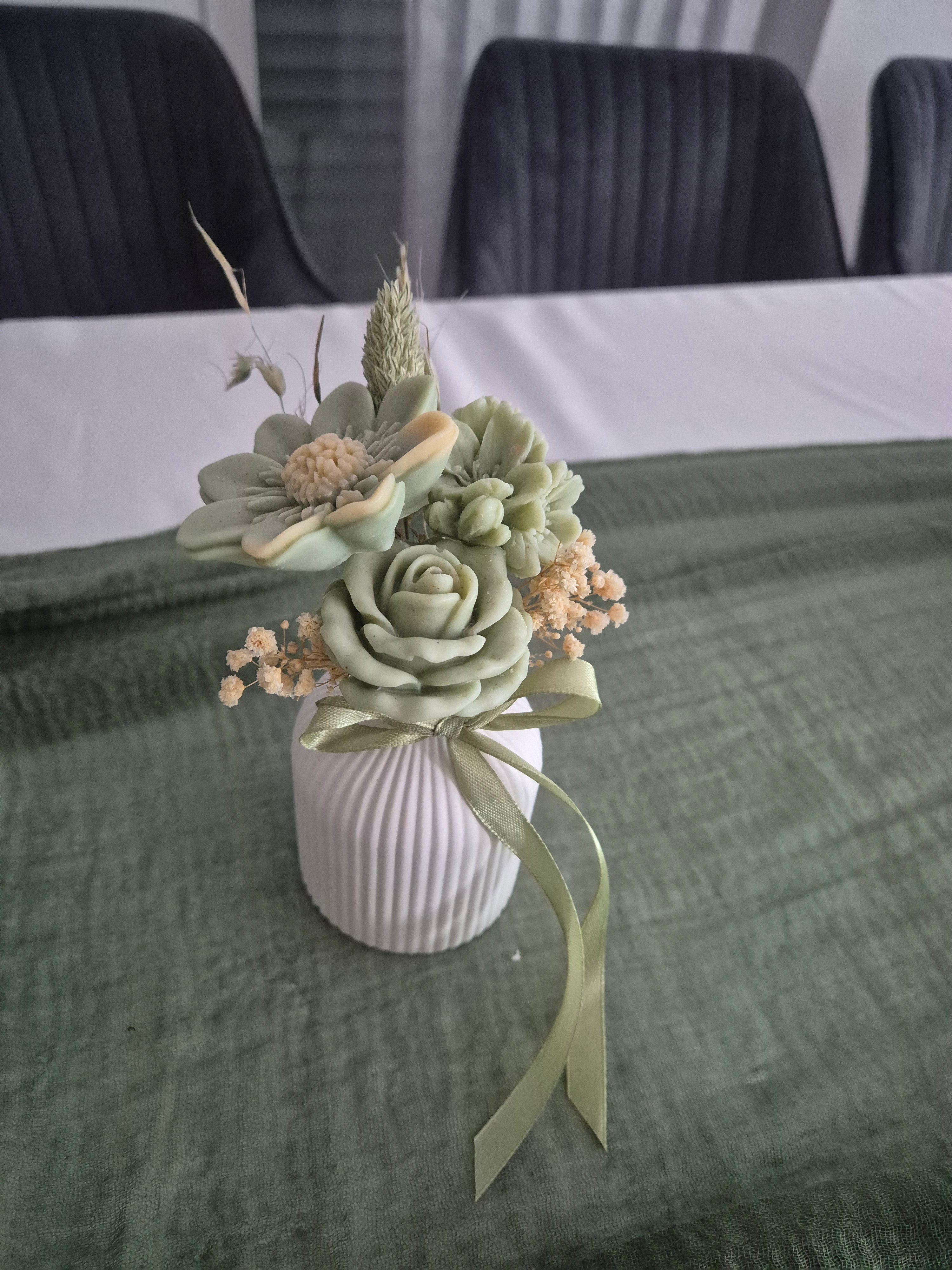 Vase mit Blumen
